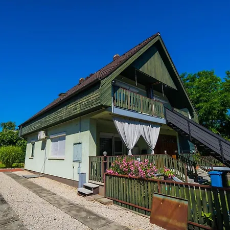 Csini Vendeghaz Gasthuis