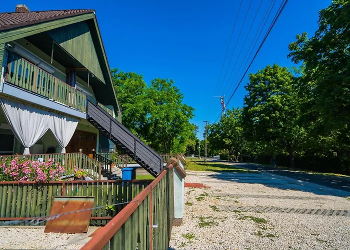 Csini Vendeghaz Affittacamere